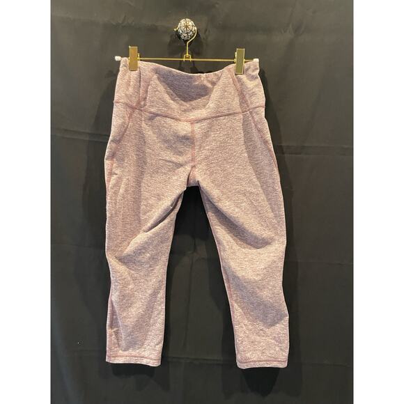 Patagonia Purple Cropped Leggings Size Small - Picture 2 of 2